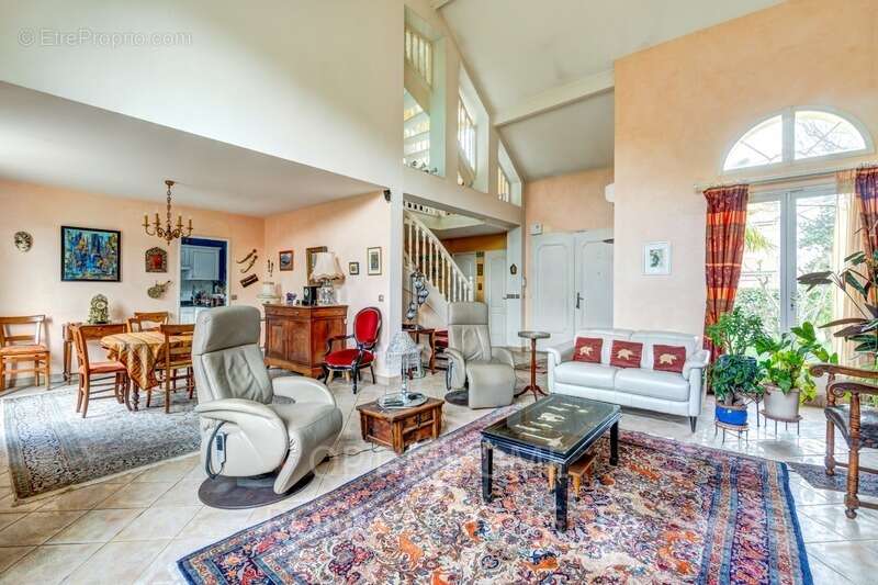 Maison à CROISSY-SUR-SEINE