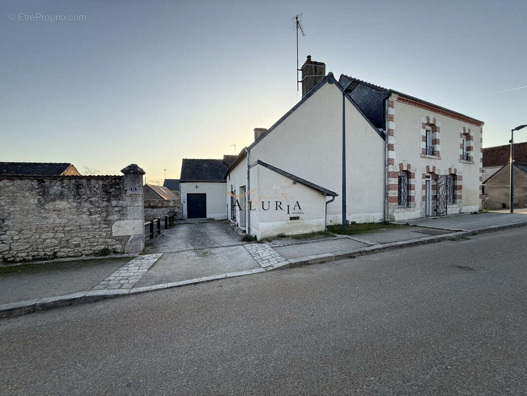 Maison à MAROLLES