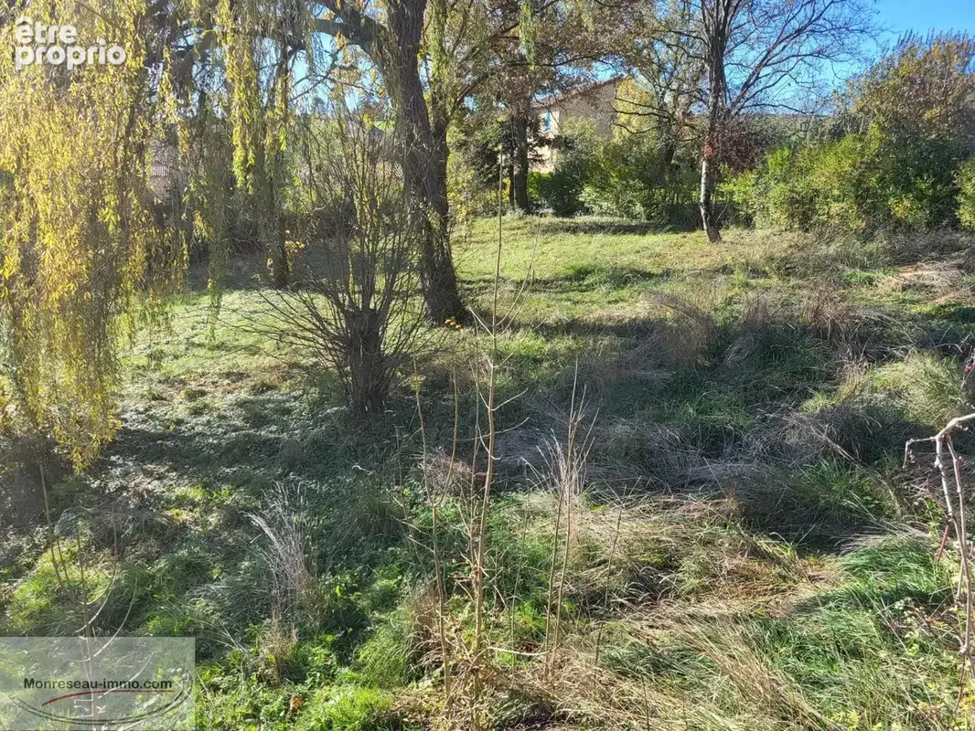 Terrain à bâtir - 630m² - photo 2