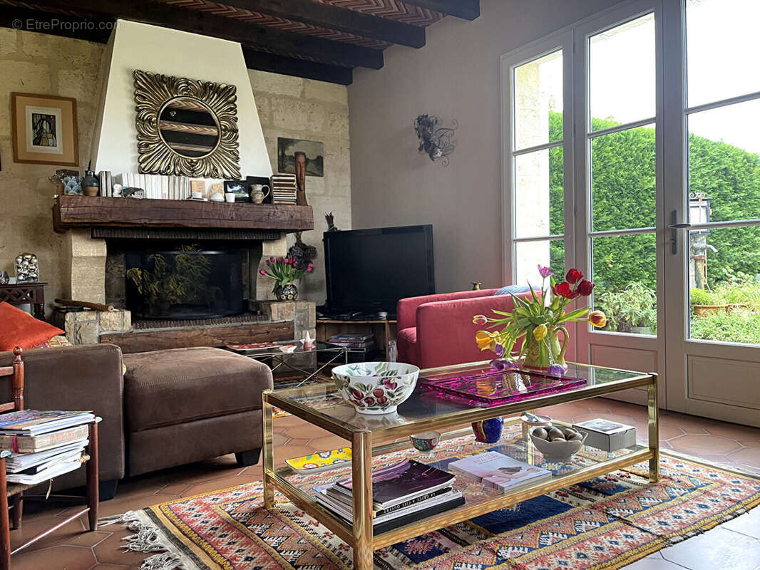Maison à BAYON-SUR-GIRONDE