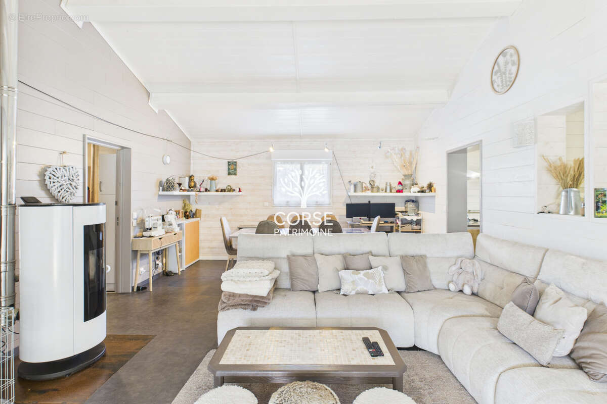 Maison à PORTO-VECCHIO