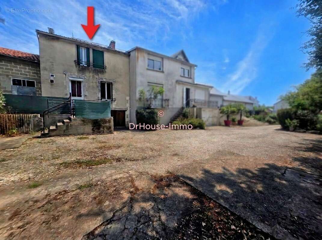 Maison à SAINT-MARTIN-L'ARS