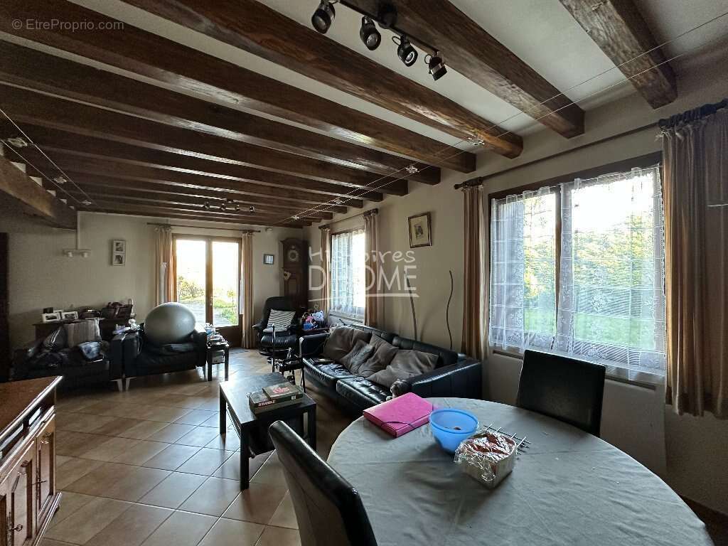 Maison à COULOMMIERS