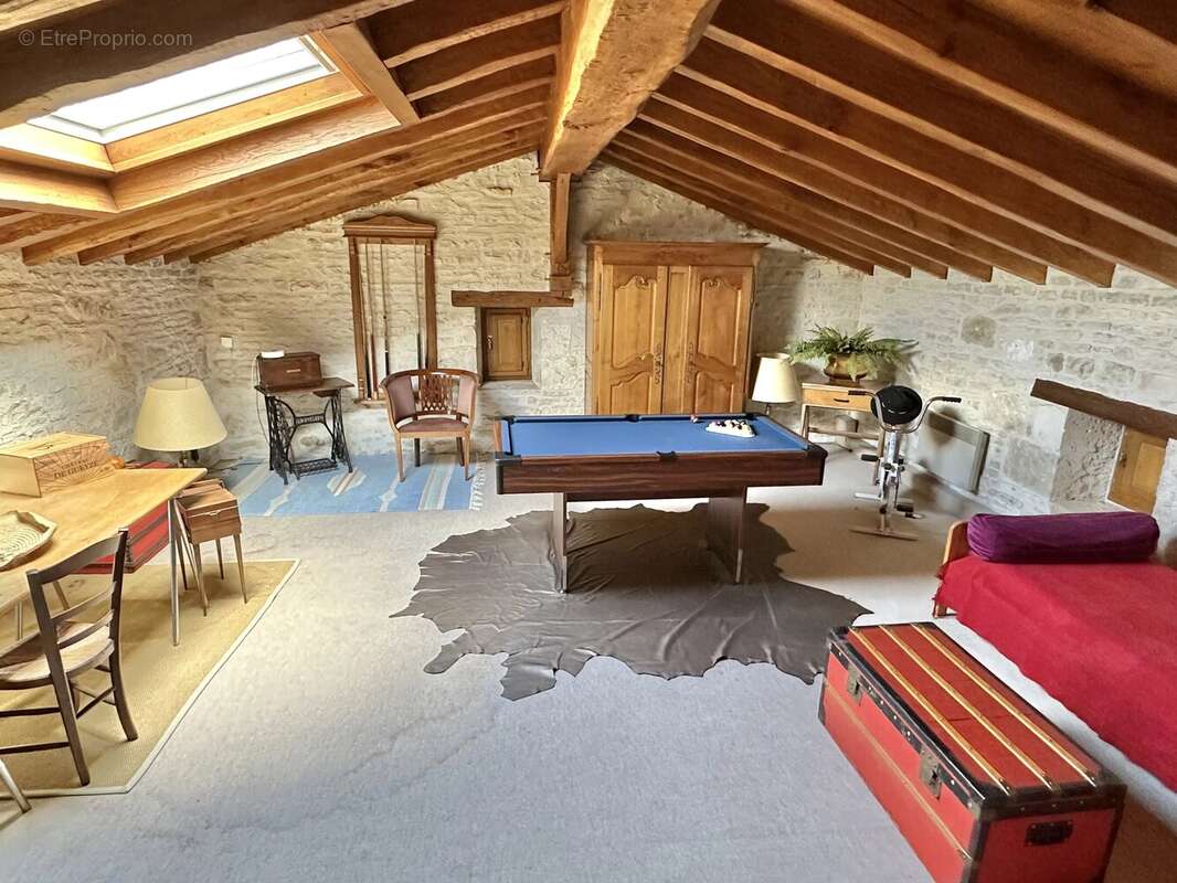 Maison à MAINE-DE-BOIXE