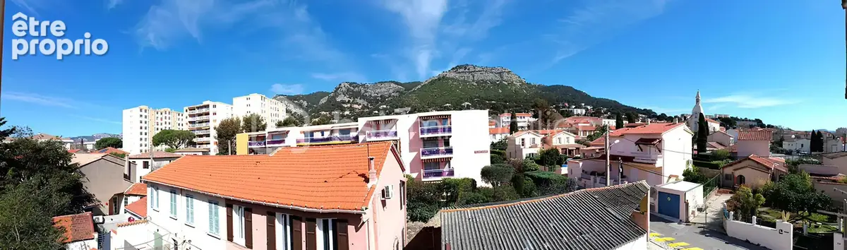 A vendre - T2 loué dernier étage – Vue Faron – Rentabilité immédiate – Parking – Cave – Toulon La Loubière – 157 000 € - photo 7