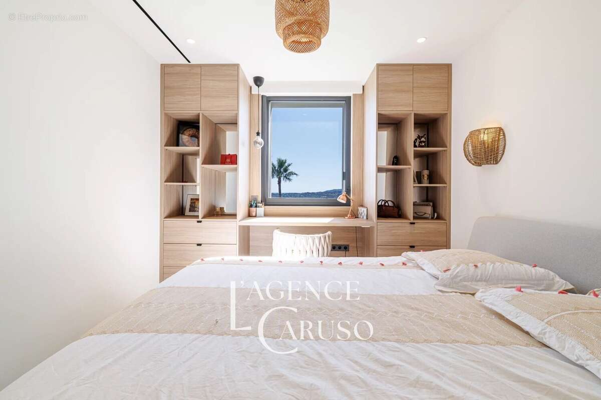 Maison à VILLENEUVE-LOUBET