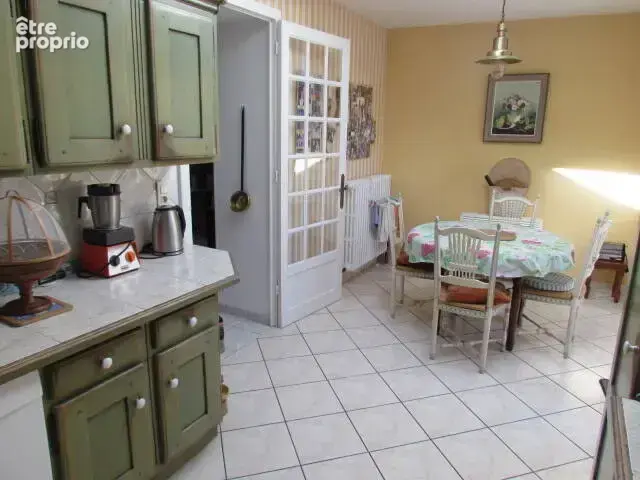 Au cœur du bourg de la Meilleraye de Bretagne, Belle propriété familiale de 200 m² - photo 22