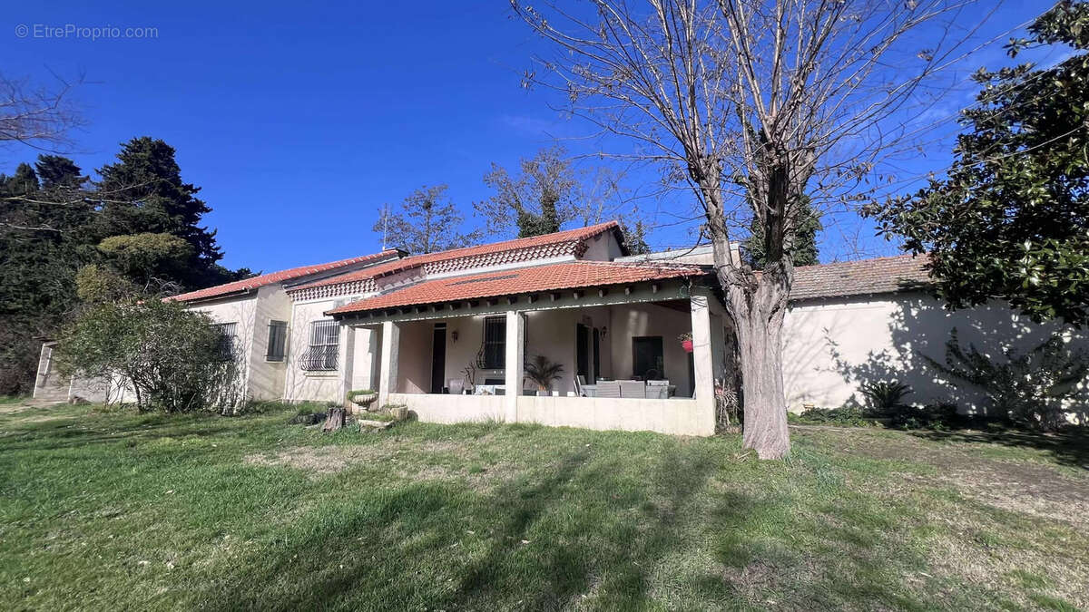 Maison à ARLES