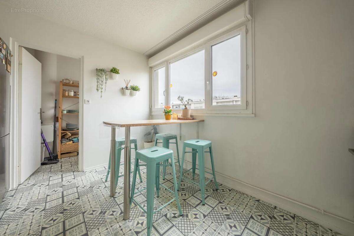 Appartement à CENON