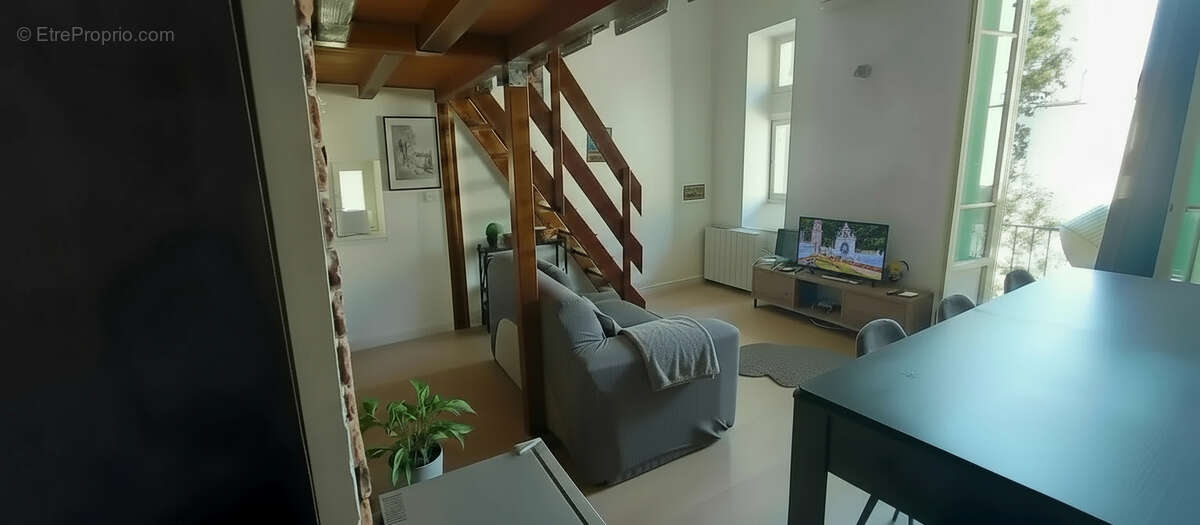 Appartement à NIMES