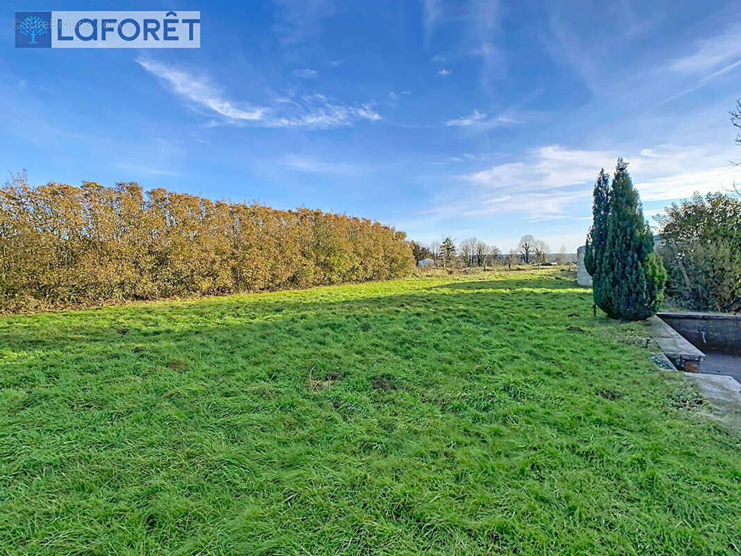 Maison à COIFFY-LE-HAUT