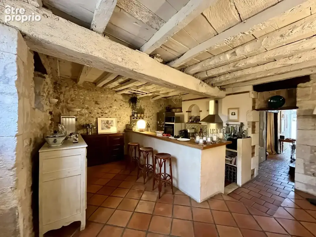 Charmante maison de village rénovée avec magnifique espace de vie extérieur et jardin clos - photo 5