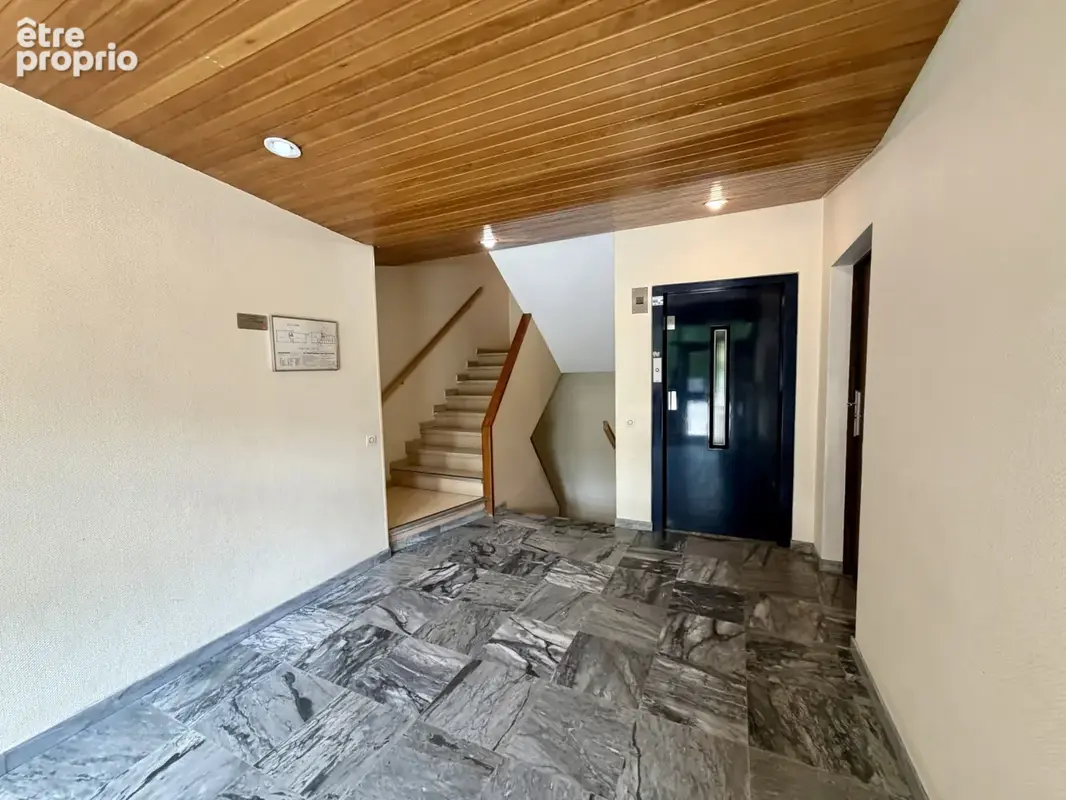 Immeuble de rapport au centre-ville de Saint-Avold  815 m2 9,6% de rentabilité possible - photo 2