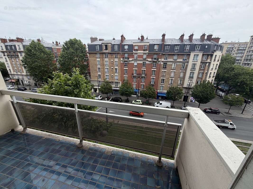 Appartement à PARIS-20E
