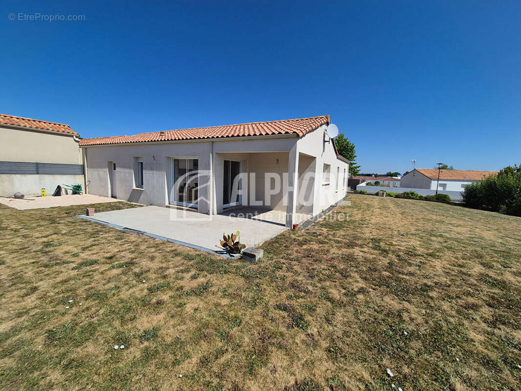Maison Saint Martin Des Noyers - photo 2