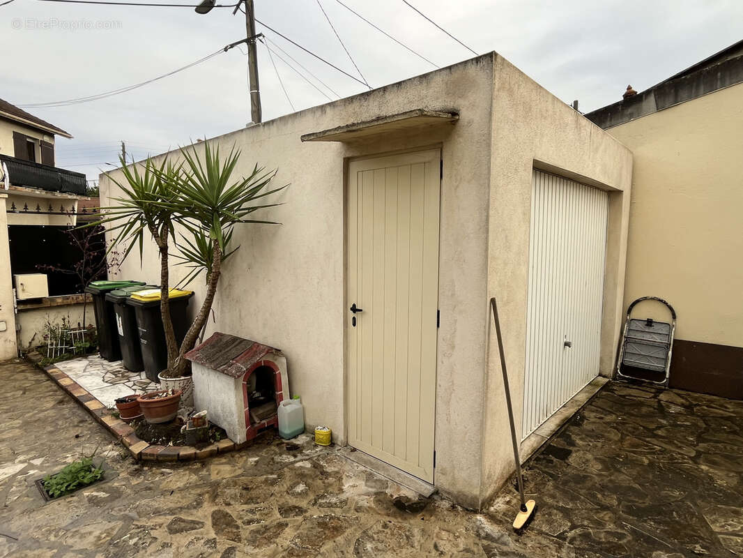 Maison à ATHIS-MONS