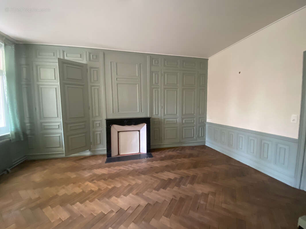 Maison à CRECY-EN-PONTHIEU