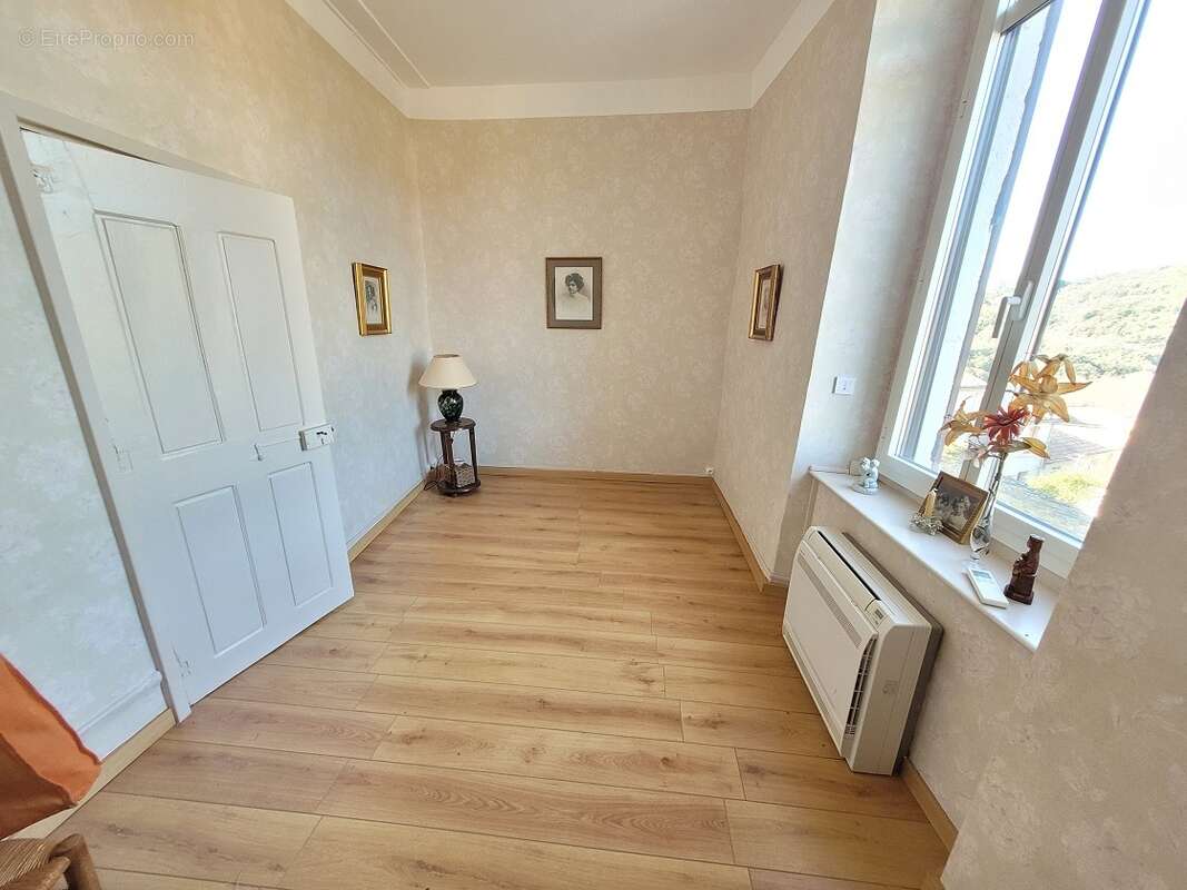 Maison à LAURENS
