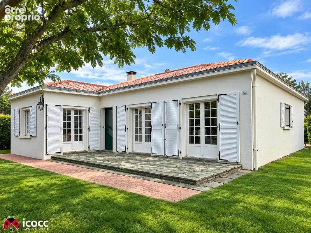 Maison 6 pièces 104 m² à vendre à Saint-Michel-En-L'herm (85580) - photo 2