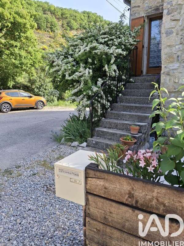 Maison 61 m² à Montauban-Sur-L'ouveze  - photo 2