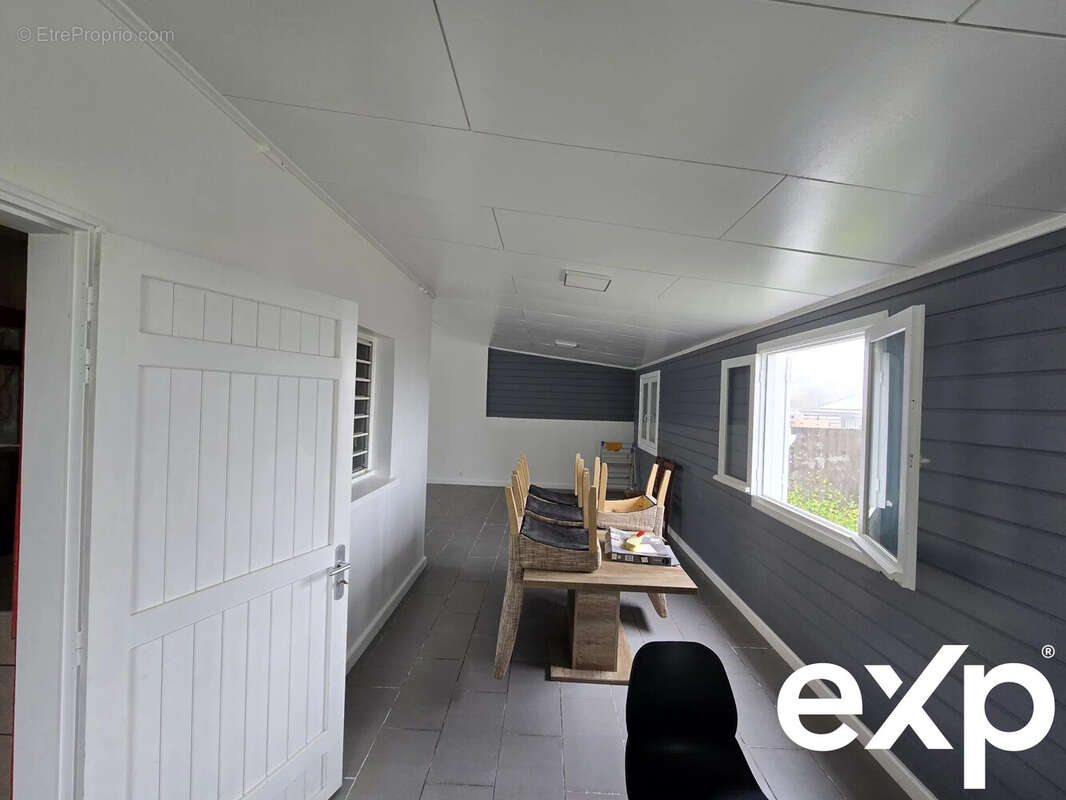 Appartement à LA PLAINE-DES-PALMISTES