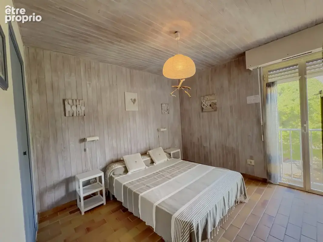 Le Brusc - appartement T2 proche du port avec vue mer - photo 7
