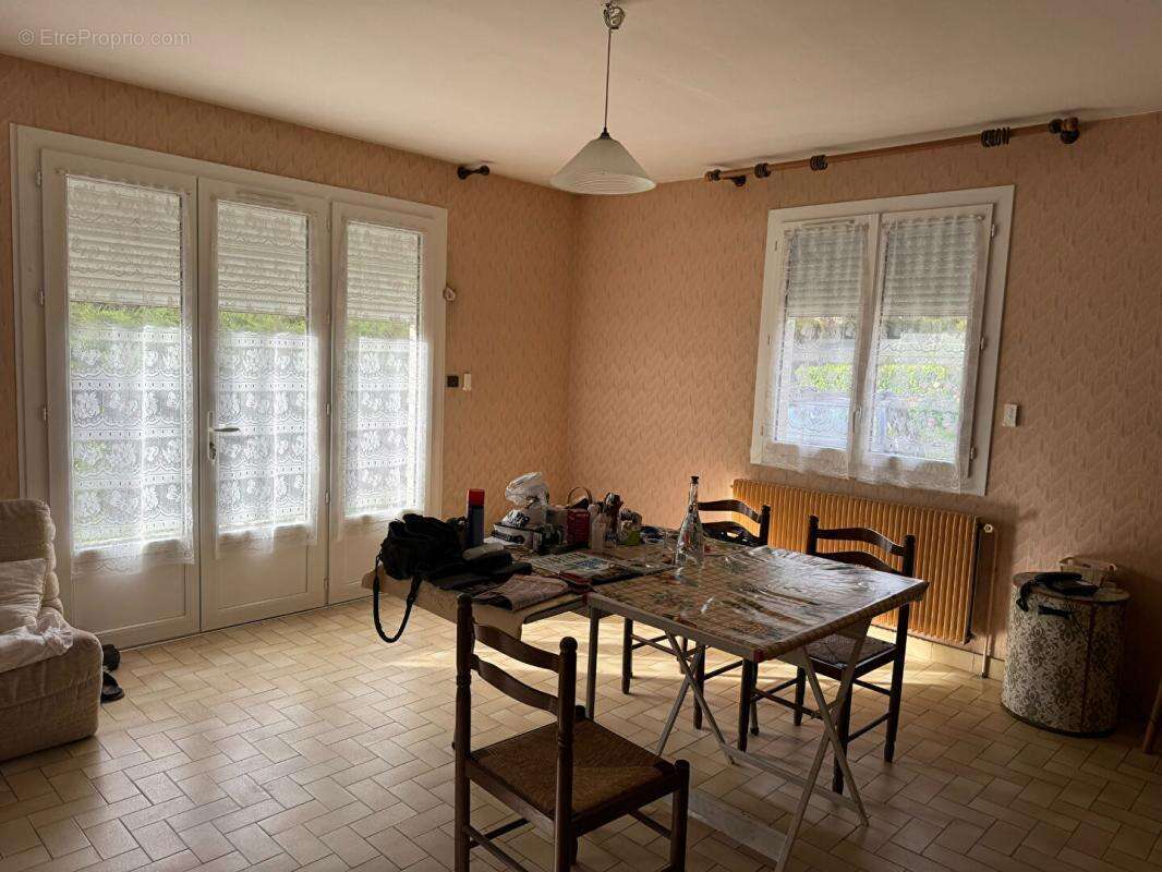 Maison à SAINT-GERMAIN-DU-PUCH
