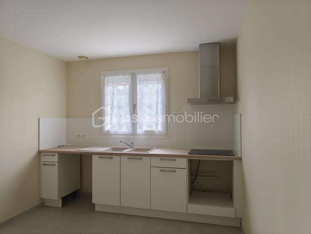 Maison à MONTPON-MENESTEROL