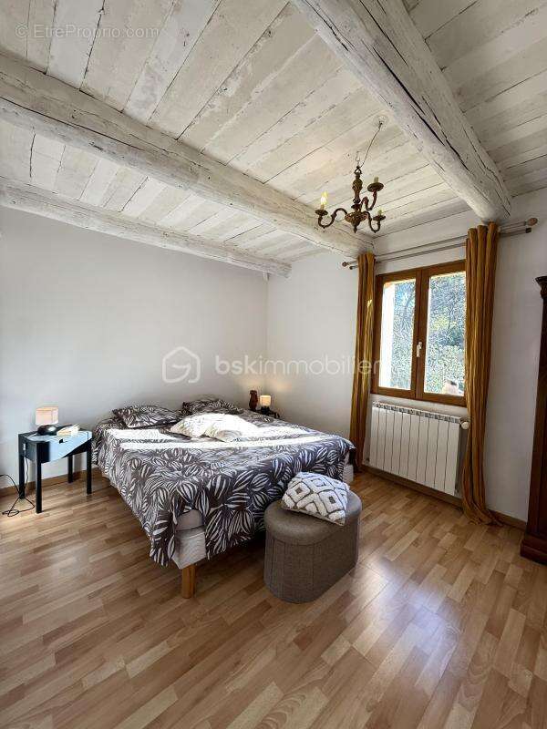 Maison familiale de caractère route de Mazan – Calme, volume et bien être à  proximité des commodités - photo 17