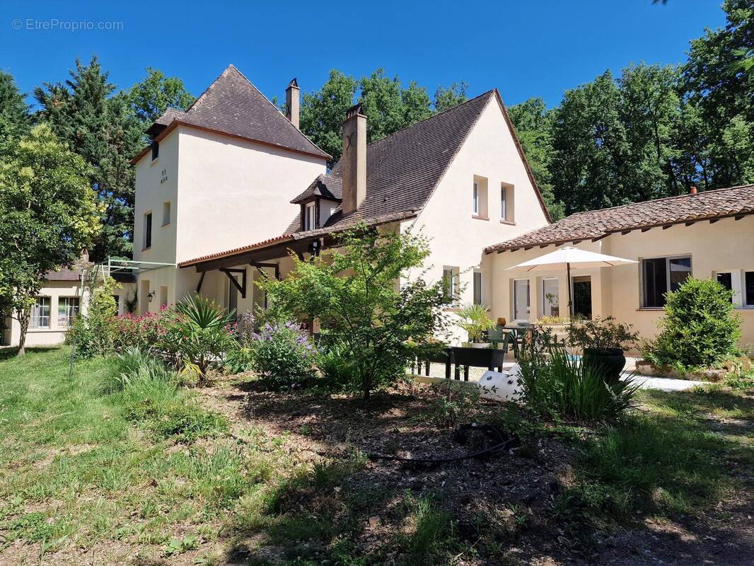 Maison à SIGOULES