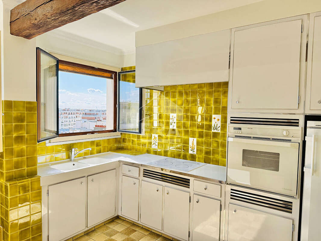 Appartement à PARIS-12E