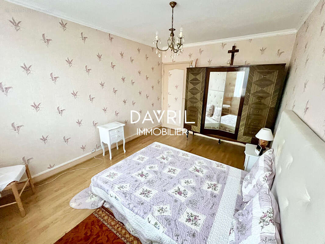 Appartement à CONFLANS-SAINTE-HONORINE