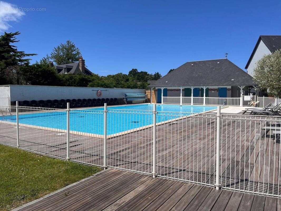 Photo 1 - Appartement à LA RIVIERE-SAINT-SAUVEUR