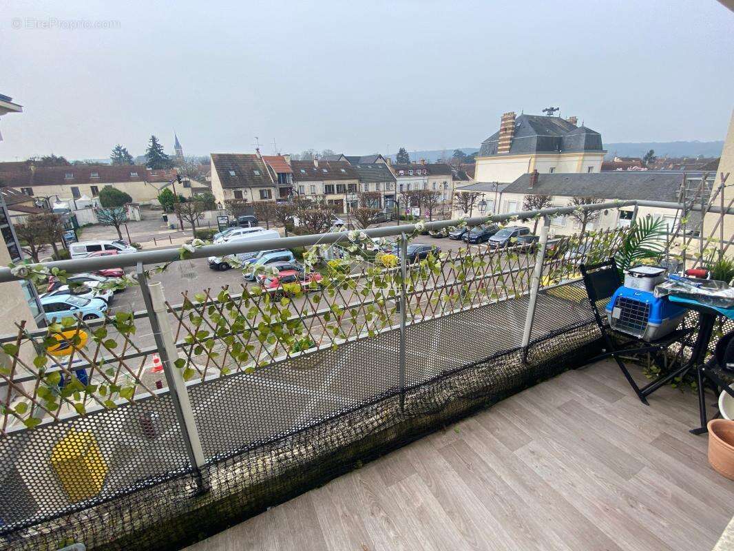 Appartement à ROSNY-SUR-SEINE