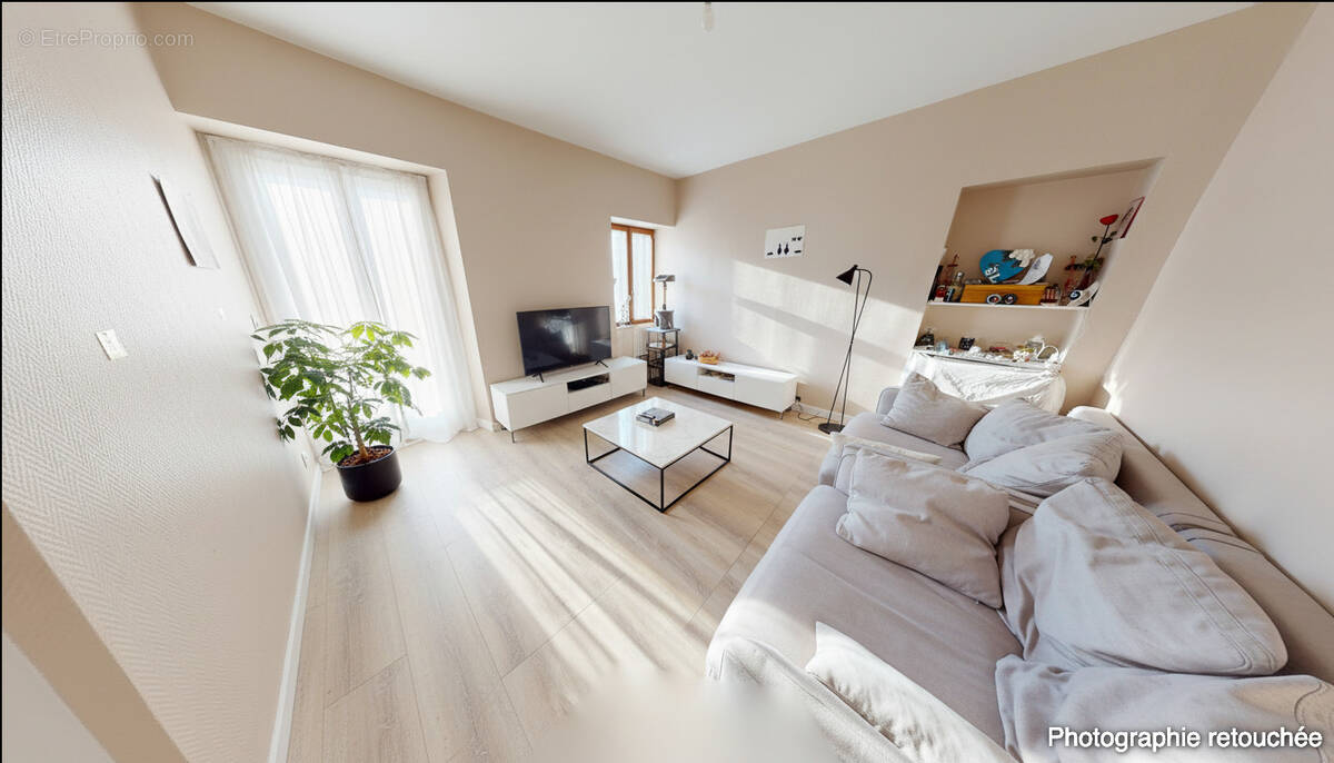 Appartement à VILLARD-BONNOT