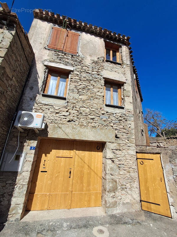 Maison à LAURE-MINERVOIS