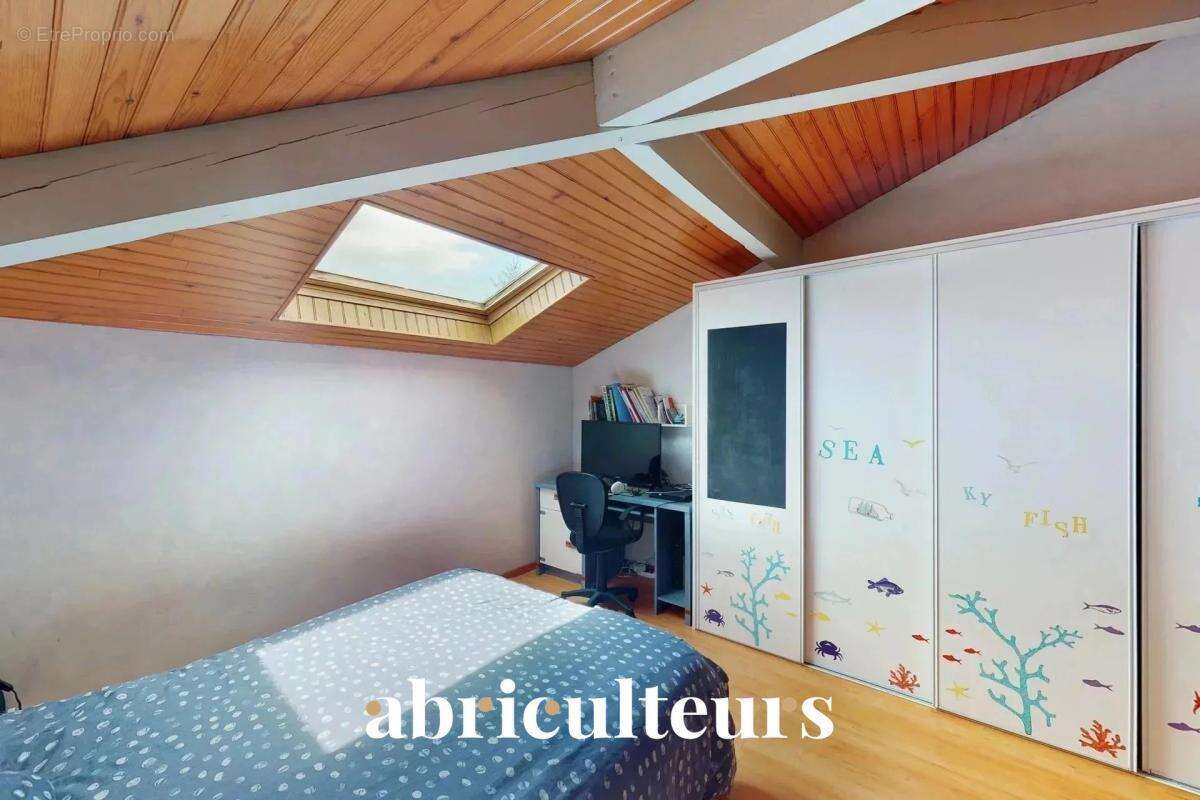 Maison Landaise avec terrain arboré en vente à Saint-Vincent-de-Tyrosse (40230) - photo 12