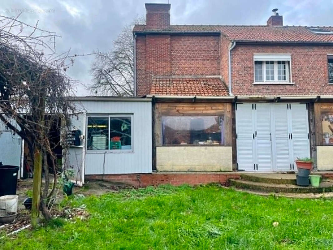Maison à CORBEHEM