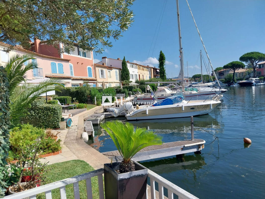 Maison à GRIMAUD