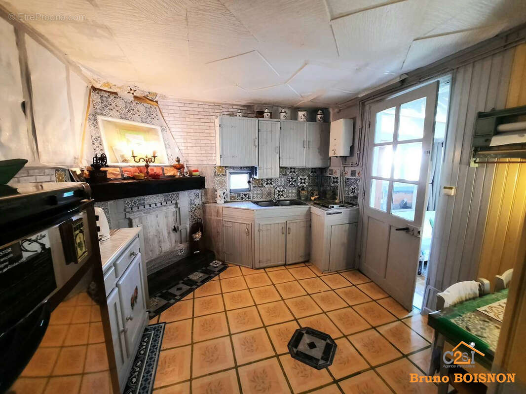 Maison à ROCHECORBON