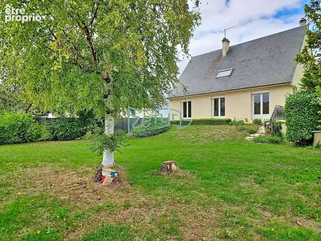 Maison à SAINT-GERMAIN-LA-BLANCHE-HERBE