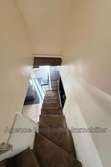 Maison 60 m² à Saint-Christophe-En-Brionnais  - photo 7