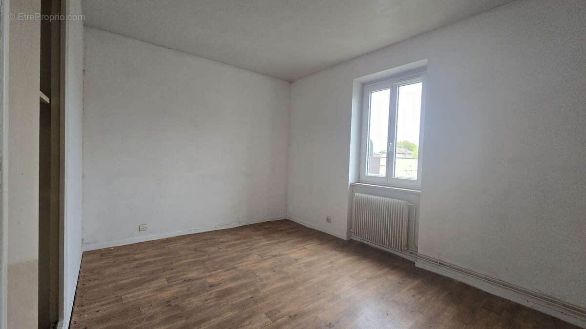 Appartement à GRIEGES