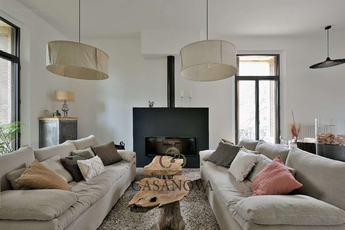 Maison à AIGUES-VIVES