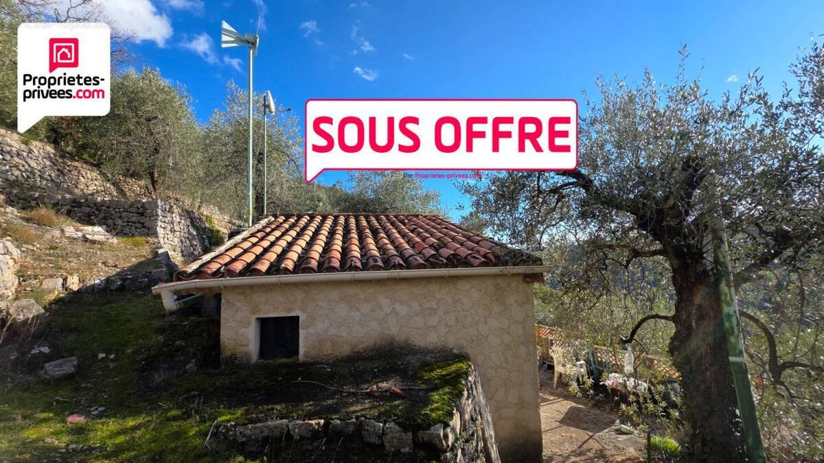 Terrain à SAINT-CEZAIRE-SUR-SIAGNE