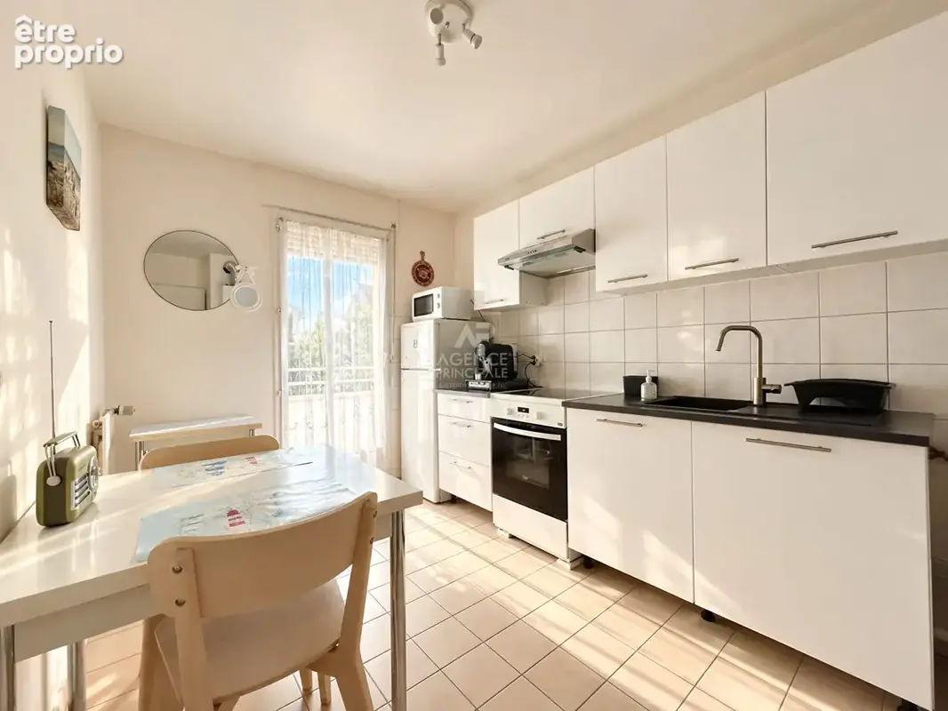 Appartement Poissy 3 pièce(s) 70m2 - photo 7
