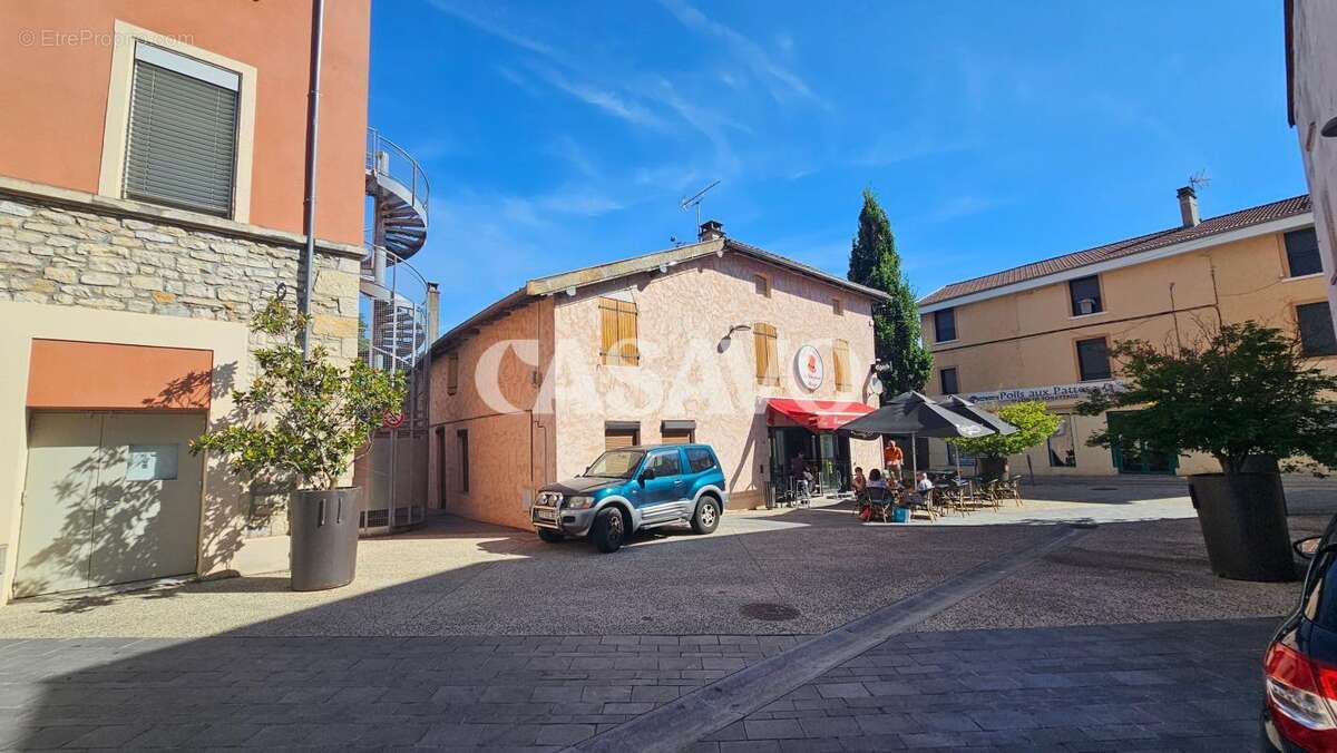 Vente Immeuble de 190m² - 38290 La Verpillière - photo 10