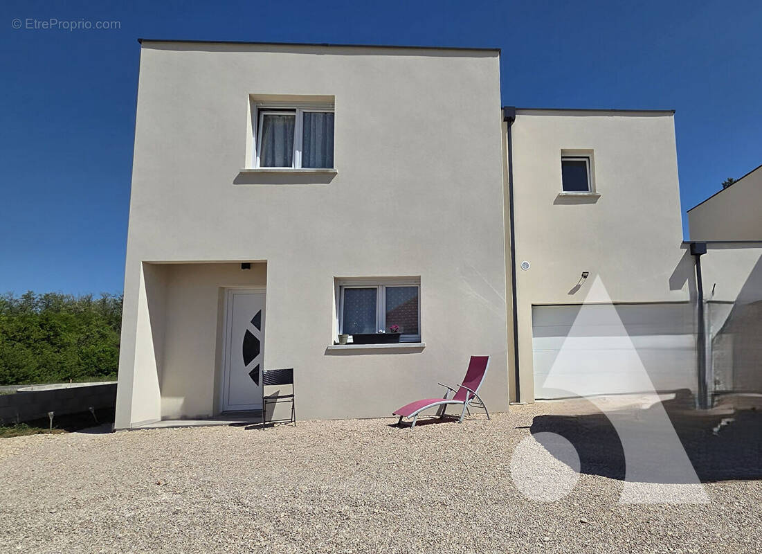 Maison à CHAMPVANS
