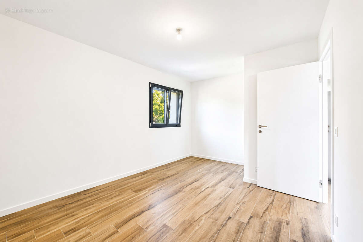 Appartement à NEUVECELLE