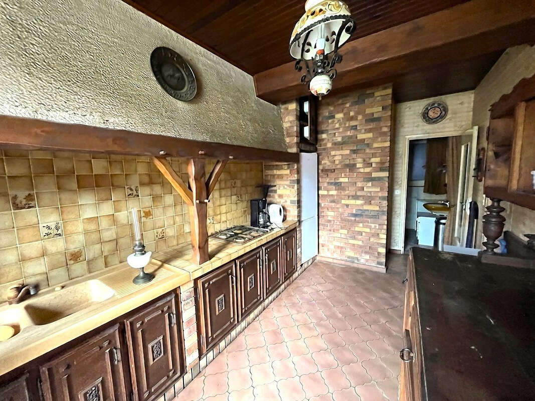 Maison 4 pièces avec jardin et dépendance - Centre ville de Sorel-Moussel 28 - photo 6